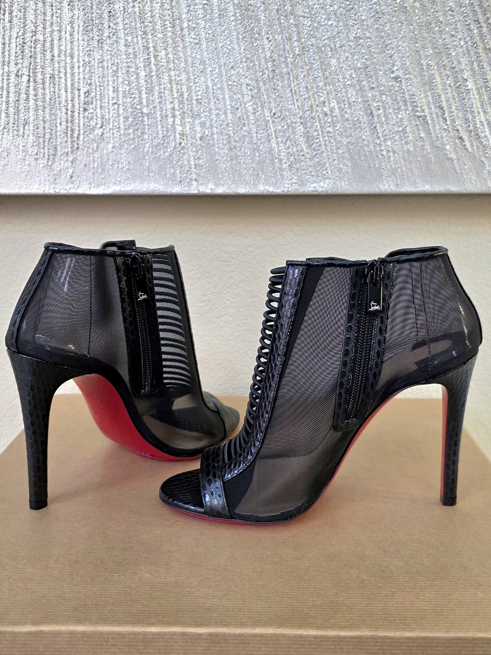 NWT Christian Louboutin Black Mesh Ankle Booties Heel Sandal EU 39 / Fits US 8
